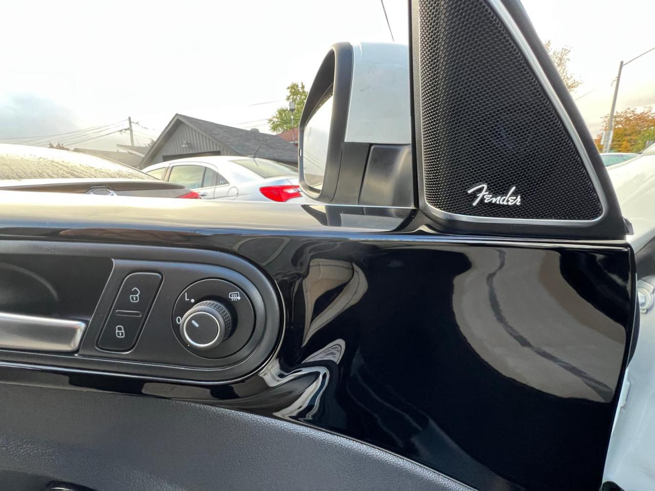 2018 Volkswagen Beetle Classic Photo