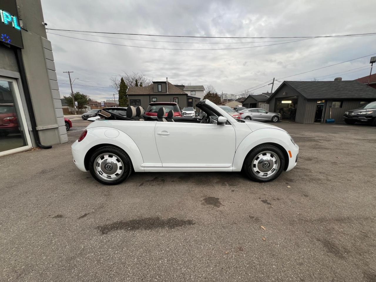 2018 Volkswagen Beetle Classic Photo