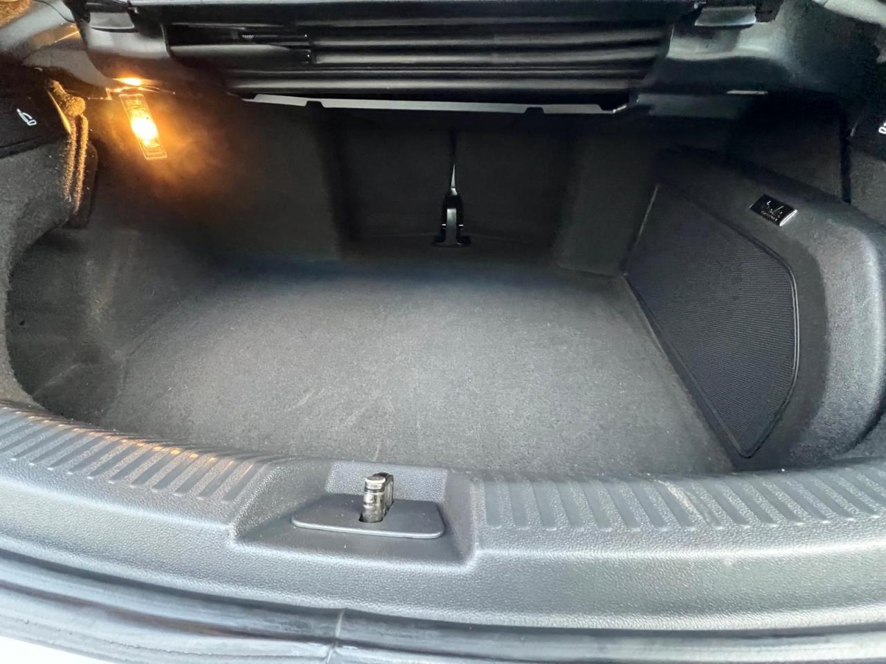 2018 Volkswagen Beetle Classic Photo