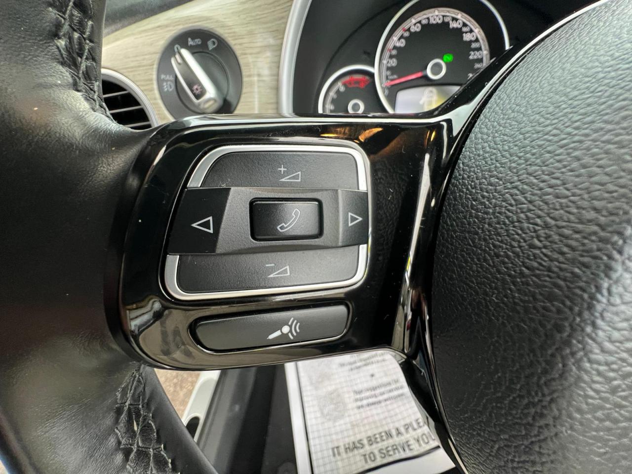 2018 Volkswagen Beetle Classic Photo