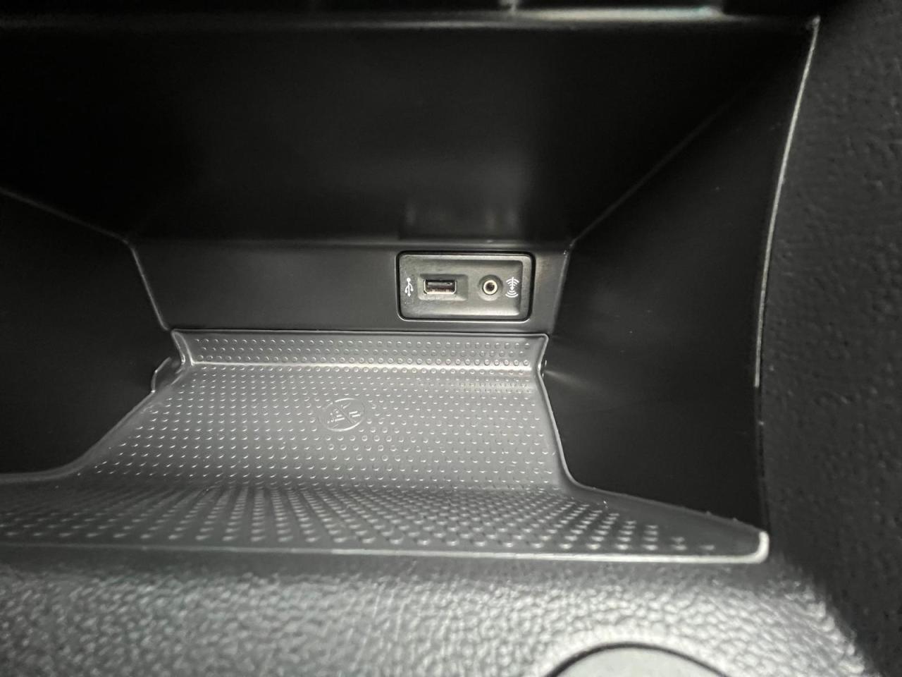 2018 Volkswagen Beetle Classic Photo