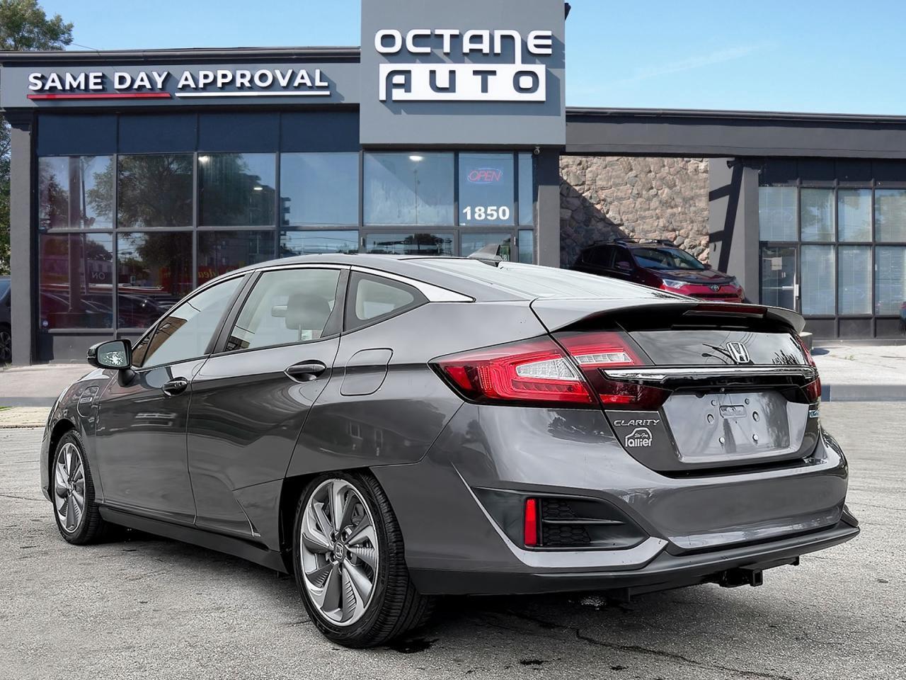 2019 Honda Clarity Plug-In Hybrid Sedan Photo
