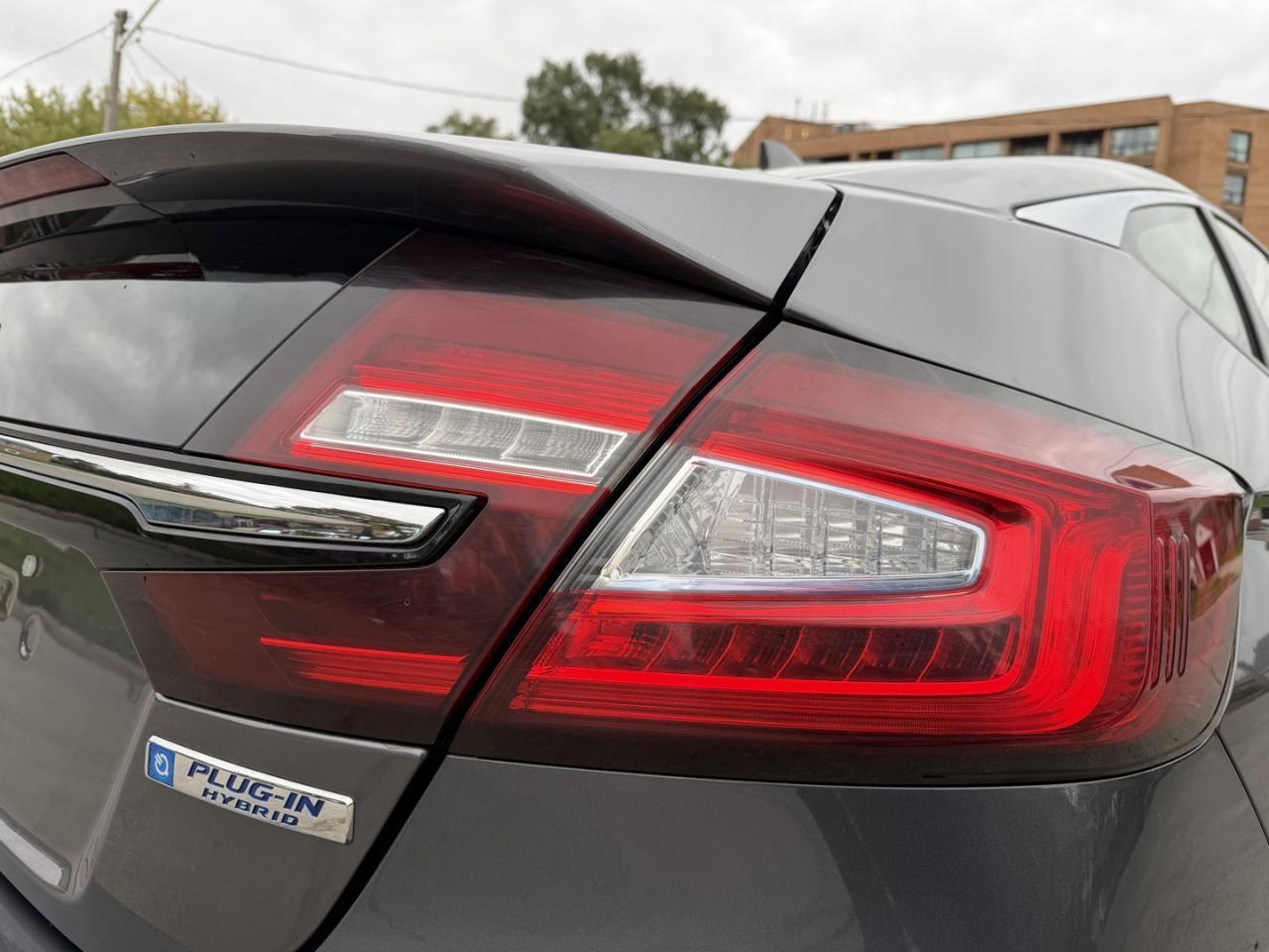 2019 Honda Clarity Plug-In Hybrid Sedan Photo