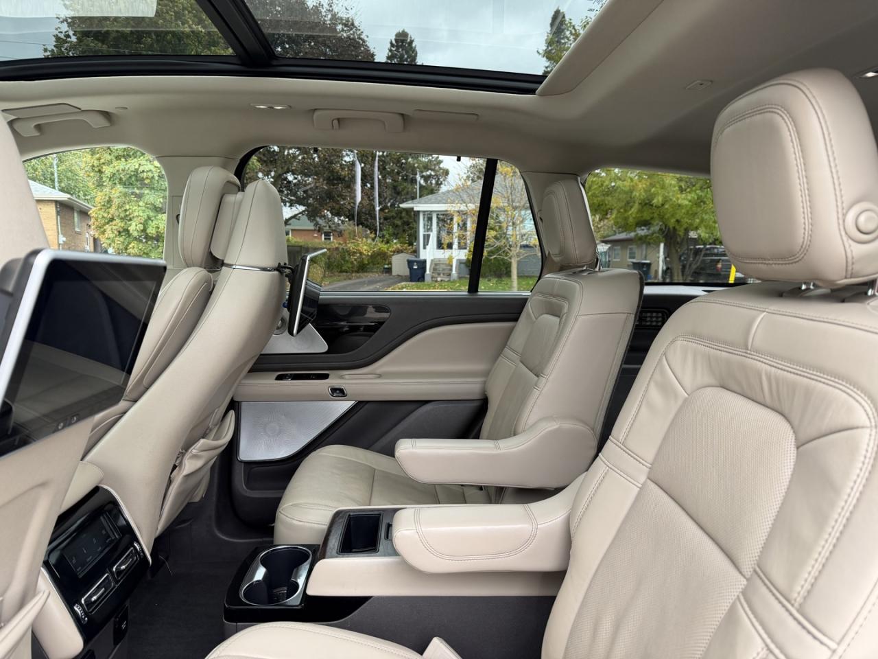 2020 Lincoln Aviator Reserve AWD - Photo #13