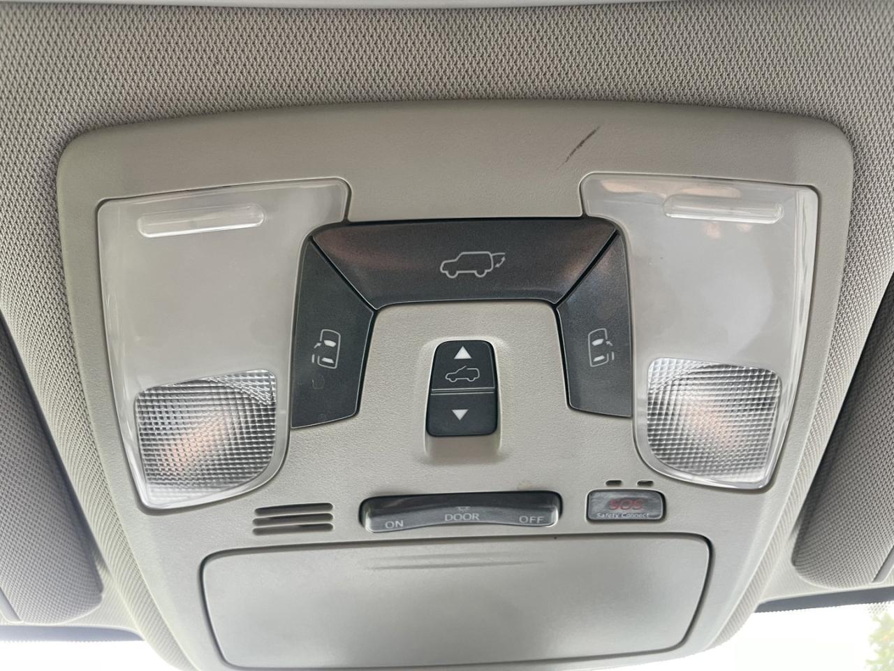 2020 Toyota Sienna XLE 7-Passenger AWD *1 Year warranty - Photo #6