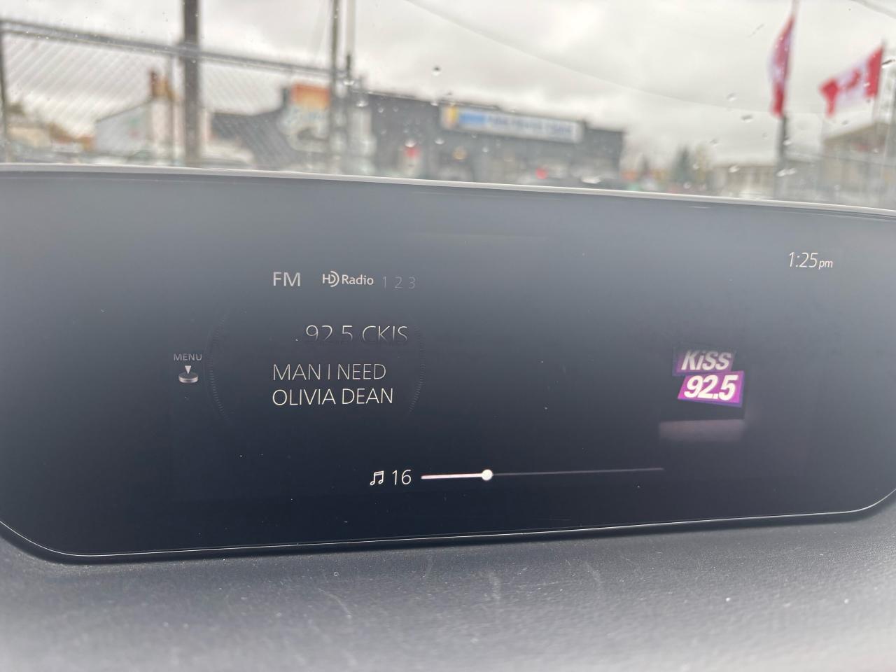 2022 Mazda MX-3 GS - Photo #6