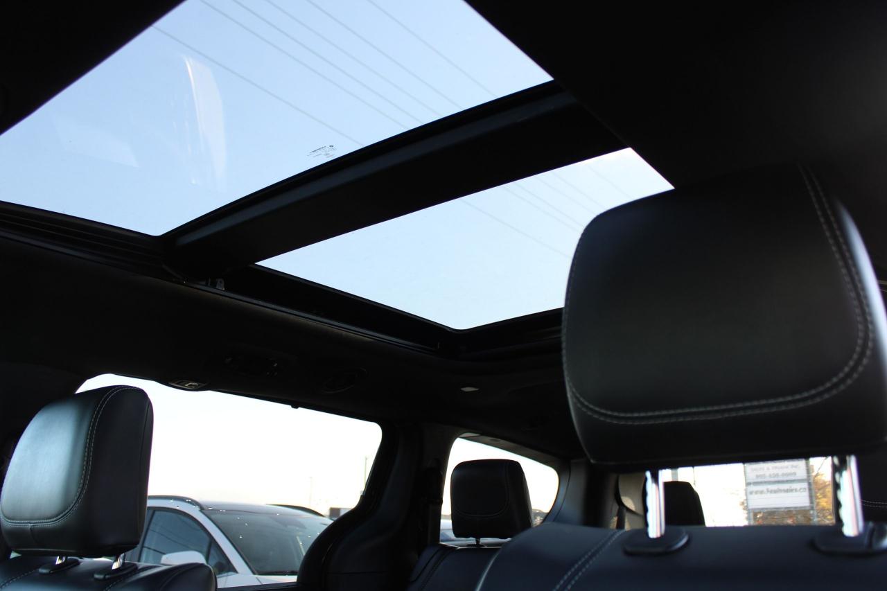 2023 Chrysler Pacifica TOURING L AWD - Photo #15