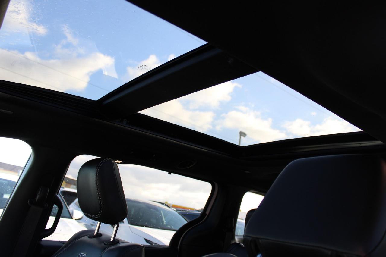 2023 Chrysler Pacifica Touring L FWD - Photo #17