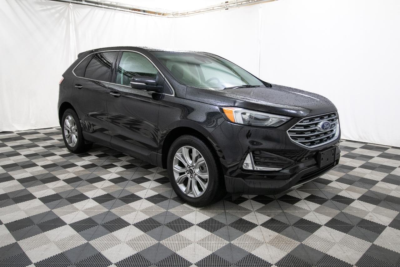 2024 Ford Edge Titanium AWD Photo4