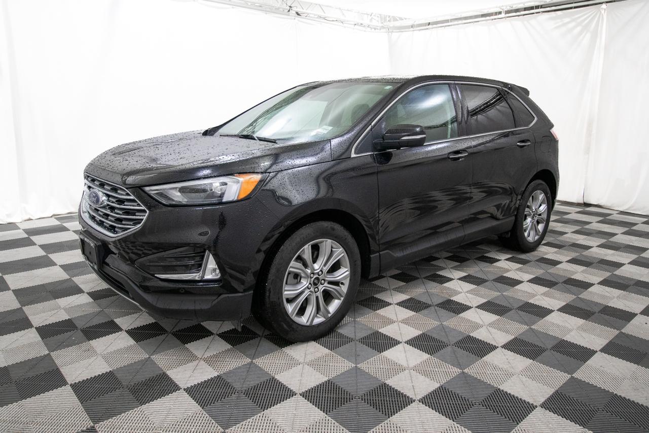 2024 Ford Edge Titanium AWD Photo5