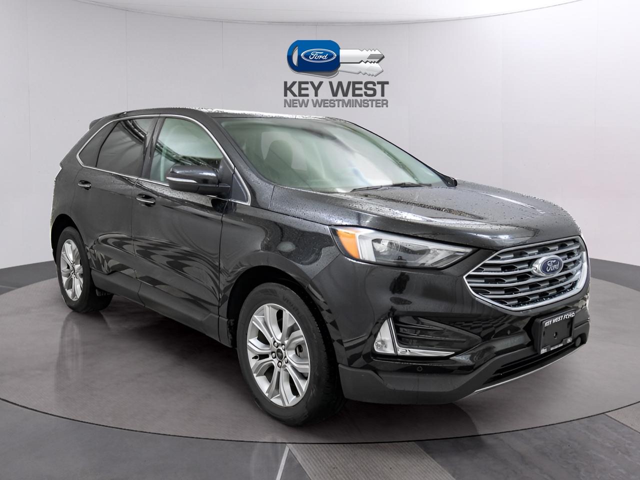 2024 Ford Edge Titanium AWD Photo4