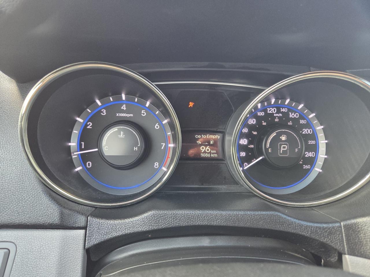 2011 Hyundai Sonata GLS - Photo #13