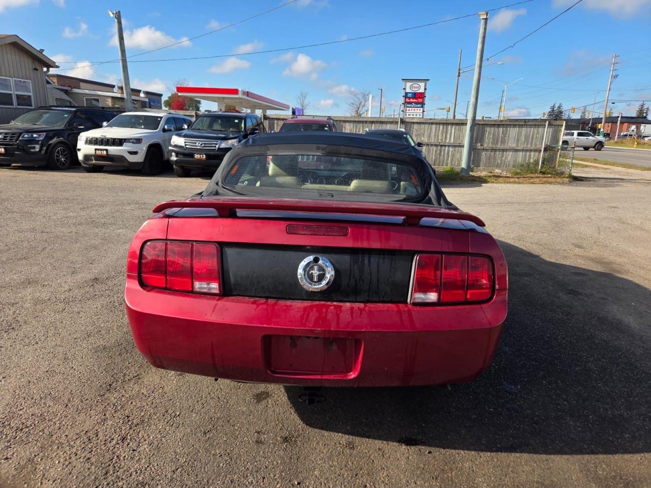 2005 Ford Mustang CONVERTIBLE, V6, AUTO, RUNS WELL, AS IS SPECIAL Photo3