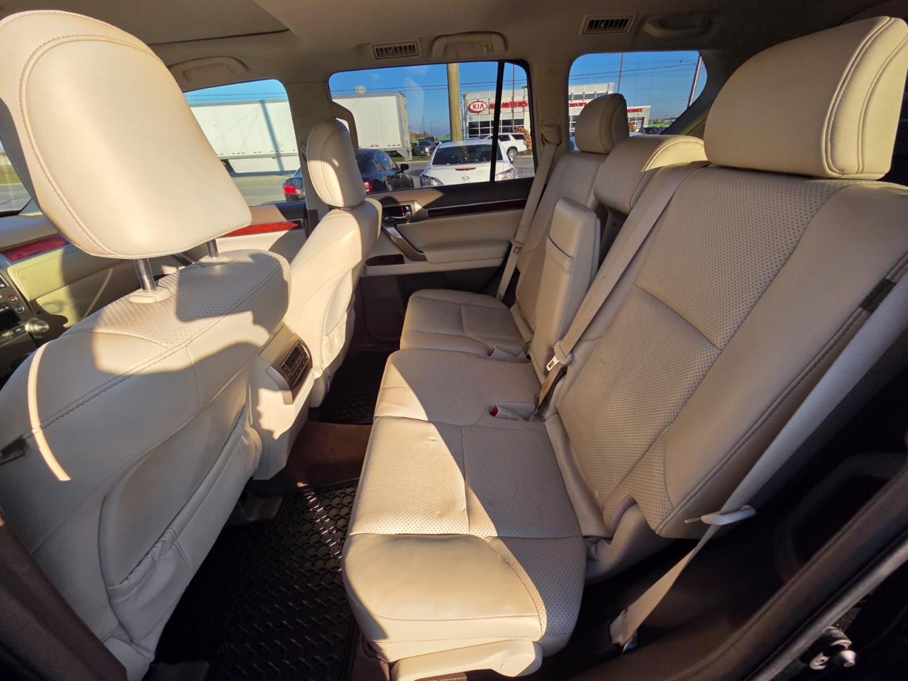 2013 Lexus GX 460 Executive - Photo #10