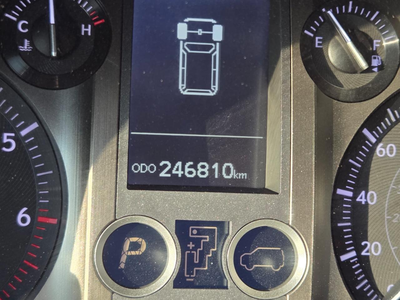 2013 Lexus GX 460 Executive - Photo #11