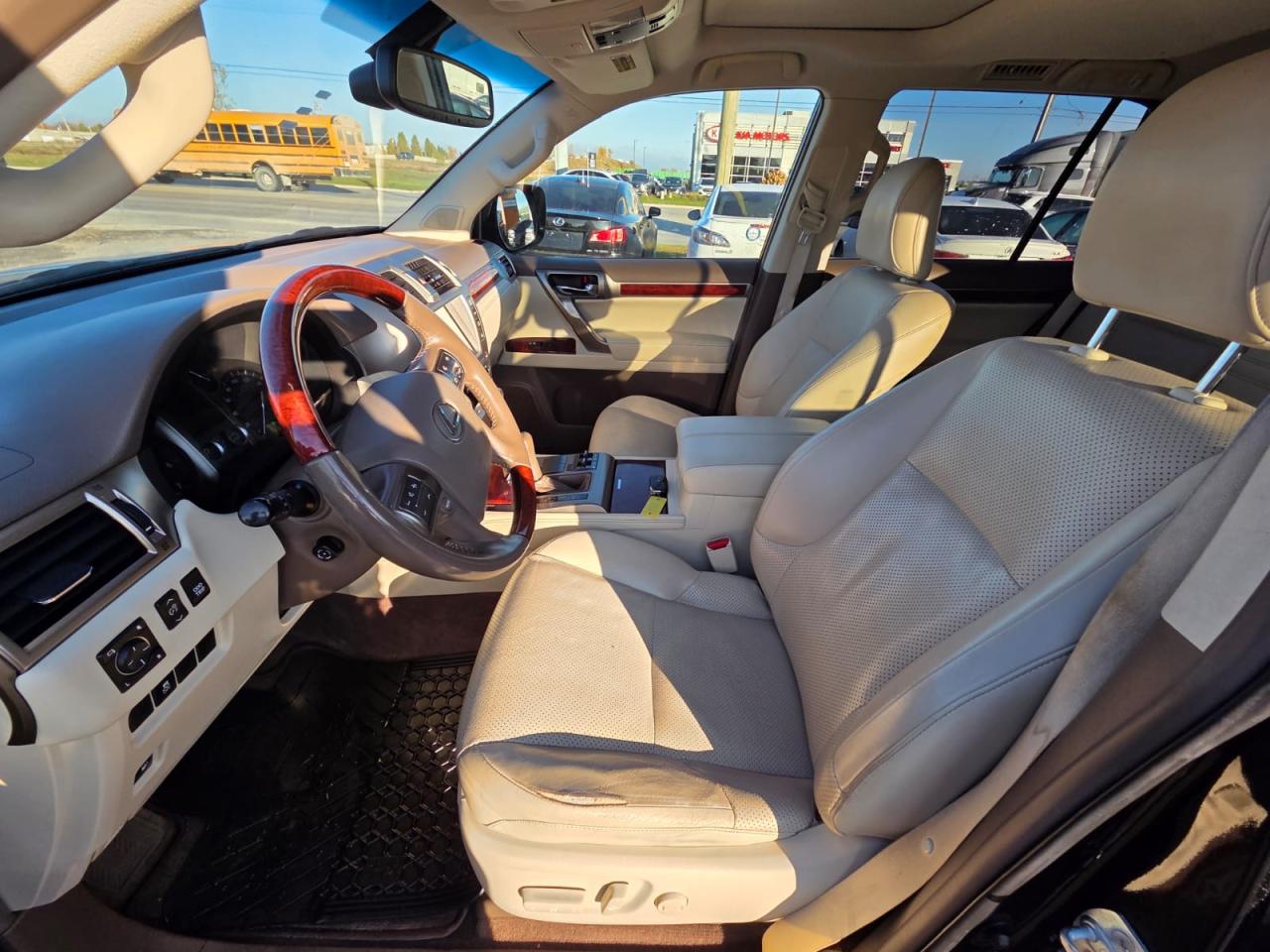 2013 Lexus GX 460 Executive - Photo #9