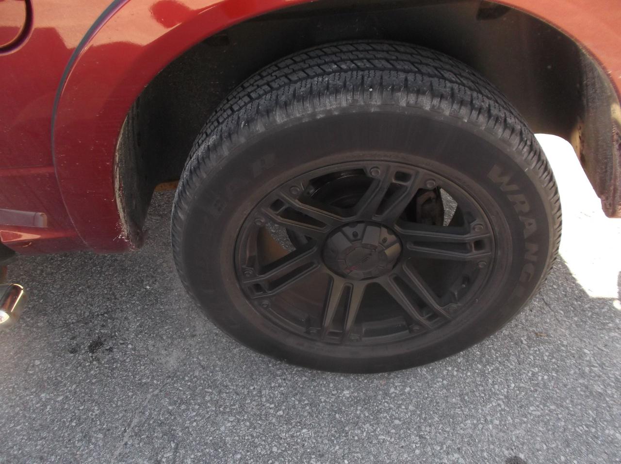 2014 RAM 1500 4X4 4 DOOR SPORT - Photo #10