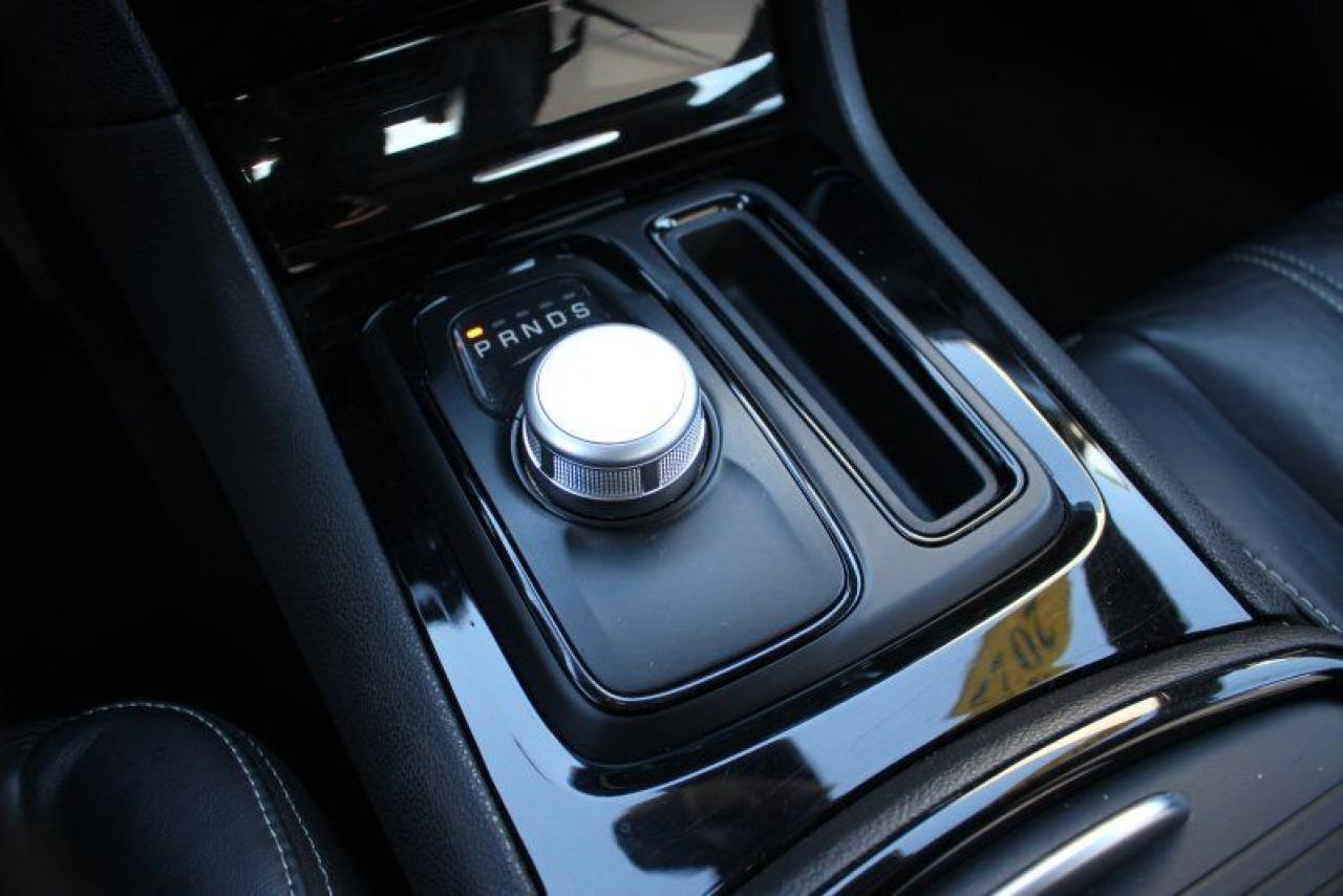 2022 Chrysler 300 300S*RWD*Heated Leather*Moon Roof*CarPlay*Rear Cam - Photo #20