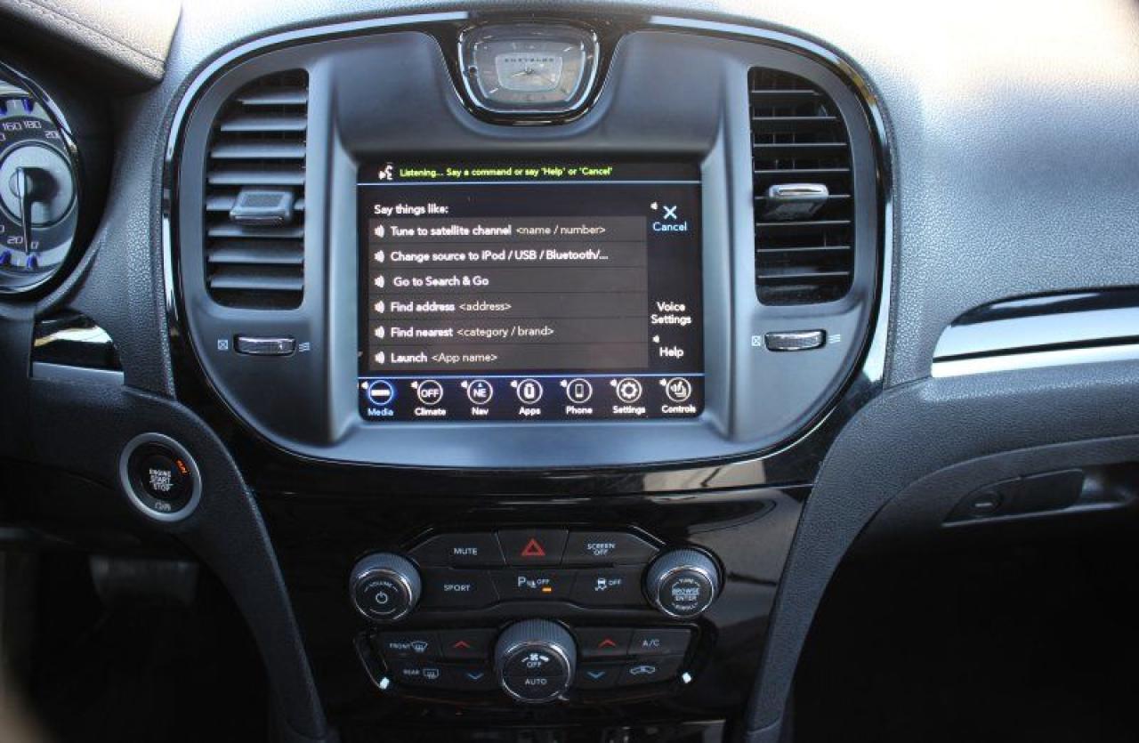 2022 Chrysler 300 300S*RWD*Heated Leather*Moon Roof*CarPlay*Rear Cam - Photo #22