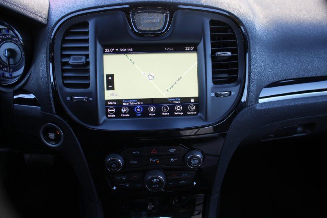 2022 Chrysler 300 300S*RWD*Heated Leather*Moon Roof*CarPlay*Rear Cam - Photo #25