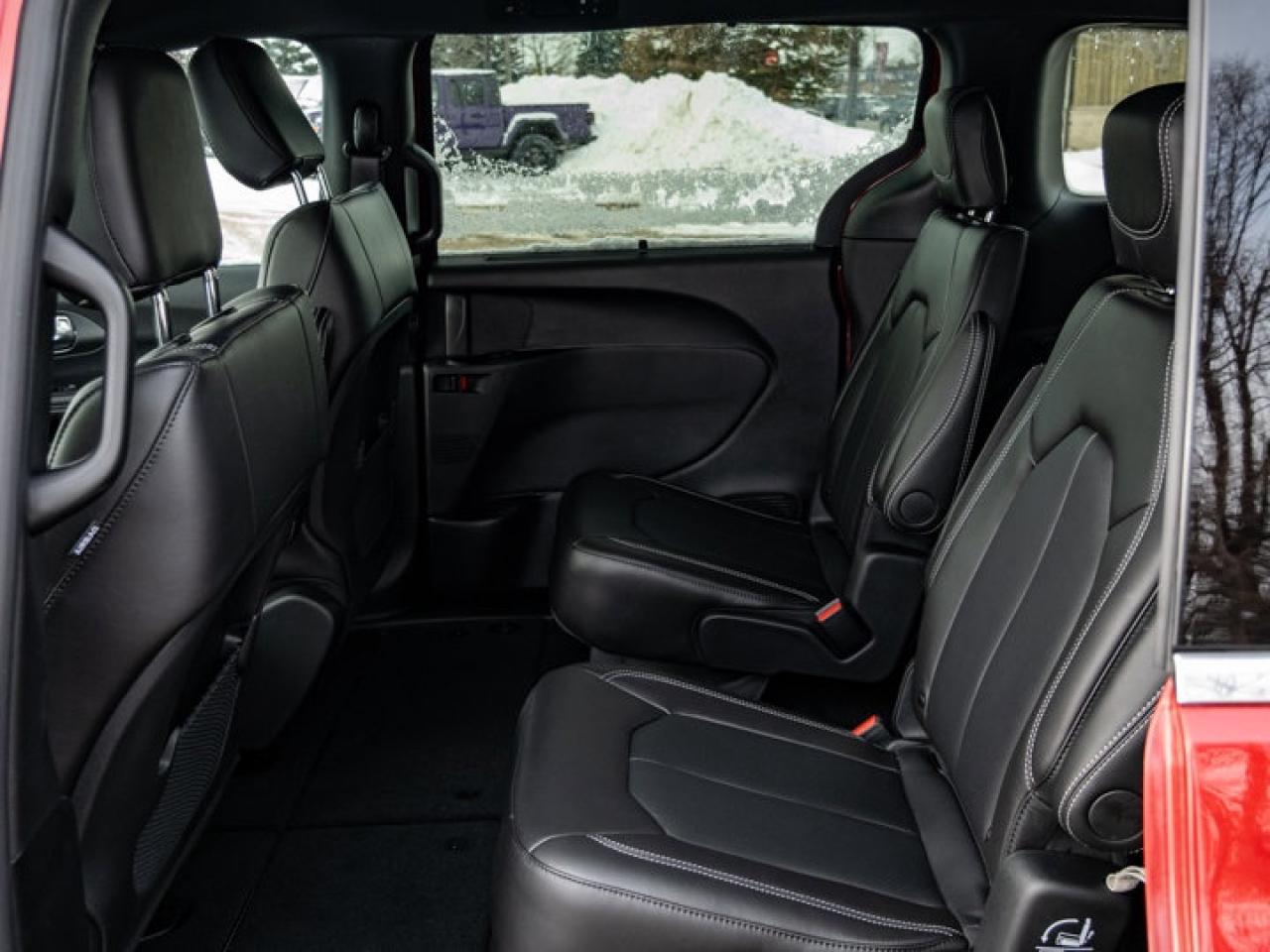 2026 Dodge Grand Caravan SXT Photo