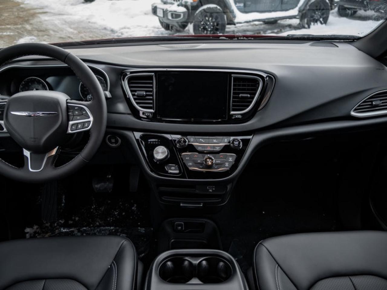 2026 Dodge Grand Caravan SXT Photo