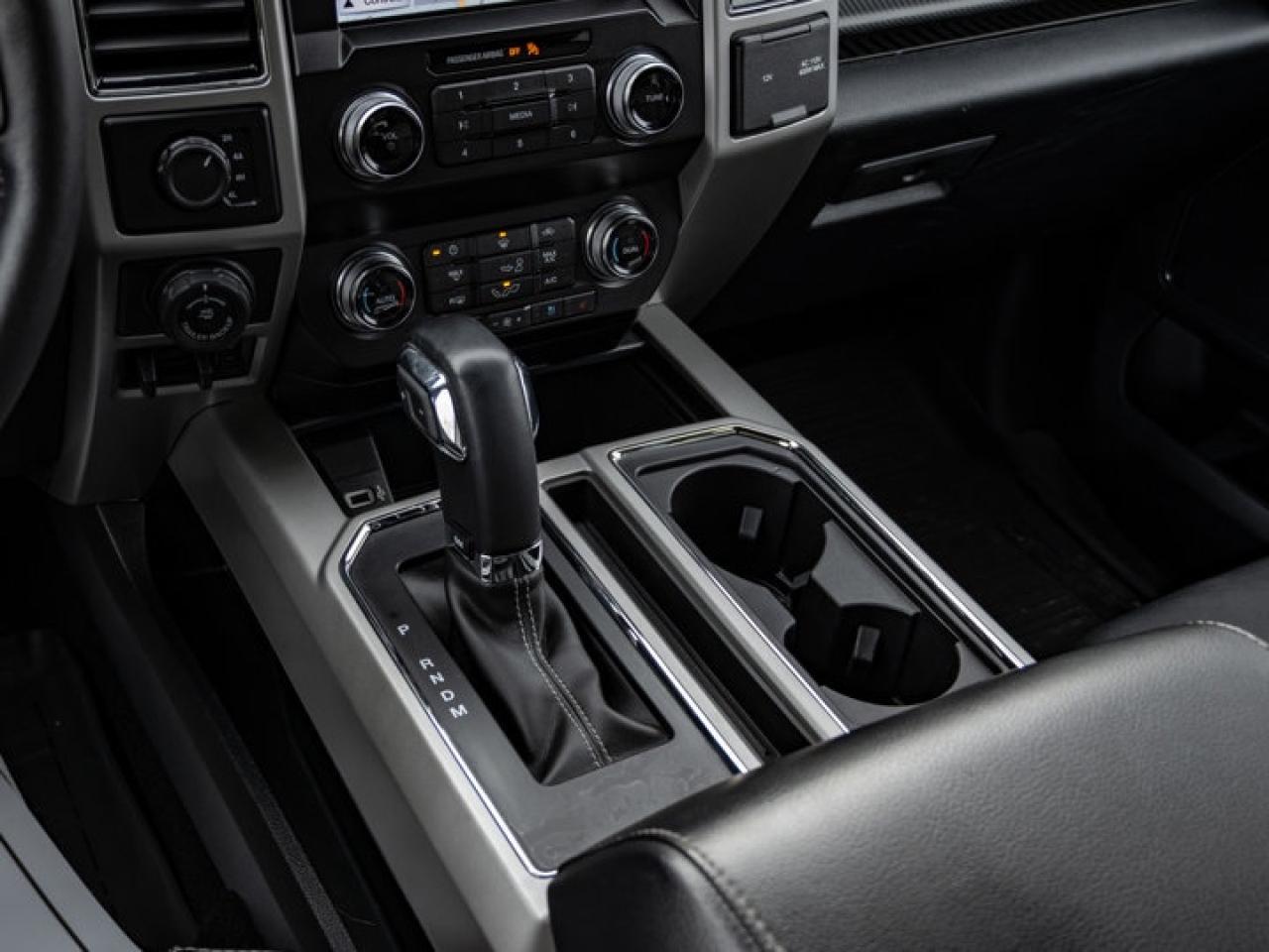 2019 Ford F-150 Lariat Photo