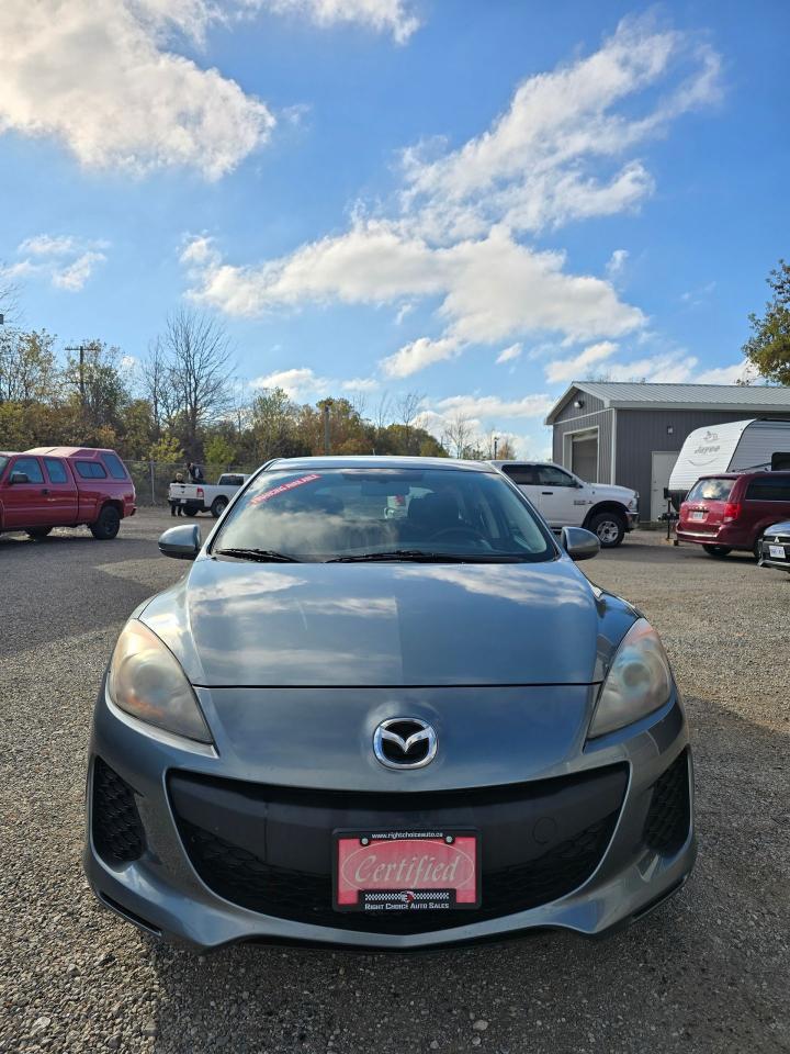 2012 Mazda MAZDA3 GS-SKY - Photo #4