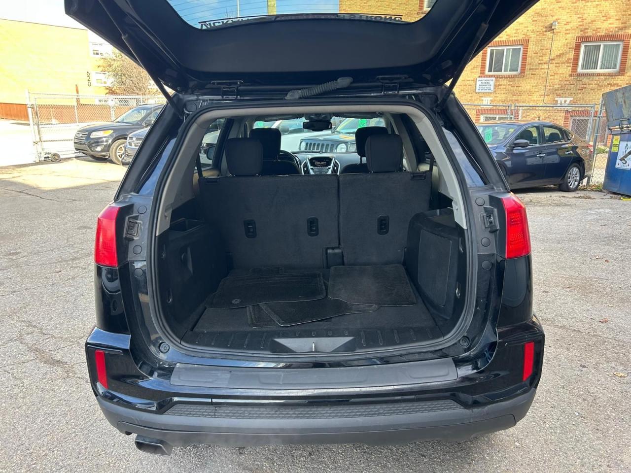 2017 GMC Terrain AWD 4DR SLE W/SLE-2 - Photo #12