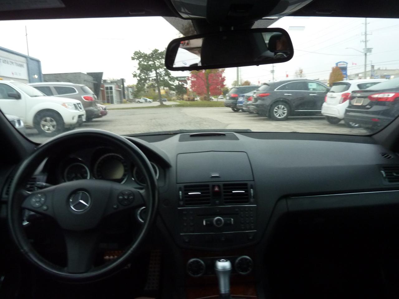 2009 Mercedes-Benz C-Class 3.0L - Photo #10