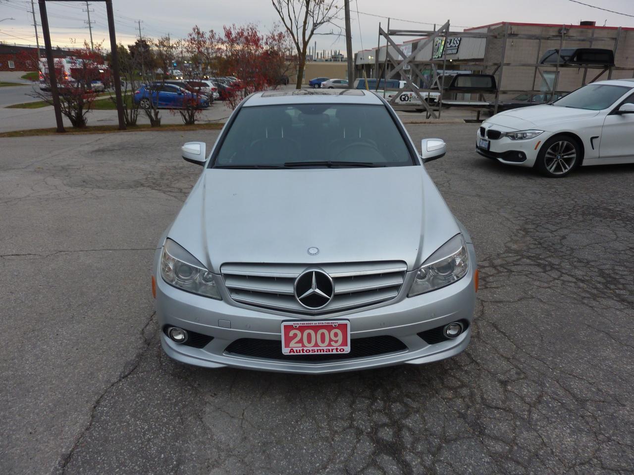 2009 Mercedes-Benz C-Class 3.0L - Photo #2