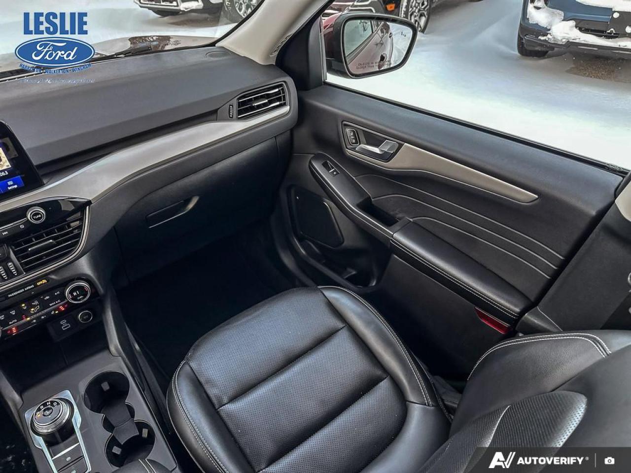 2021 Ford Escape SEL AWD Photo
