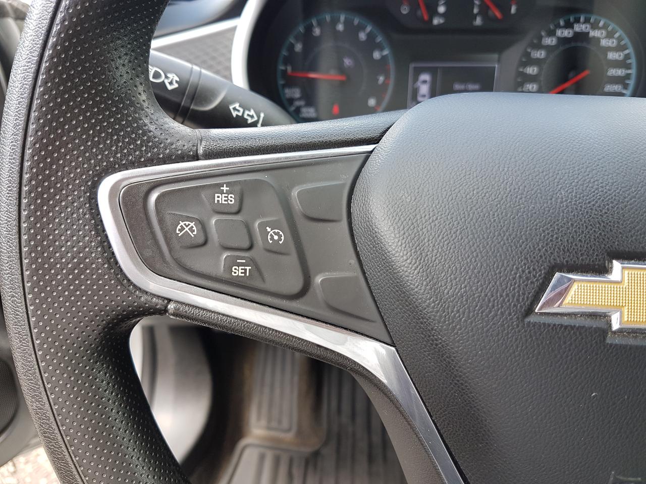 2022 Chevrolet Malibu LT *HEATED SEATS-BLUETOOTH* Photo