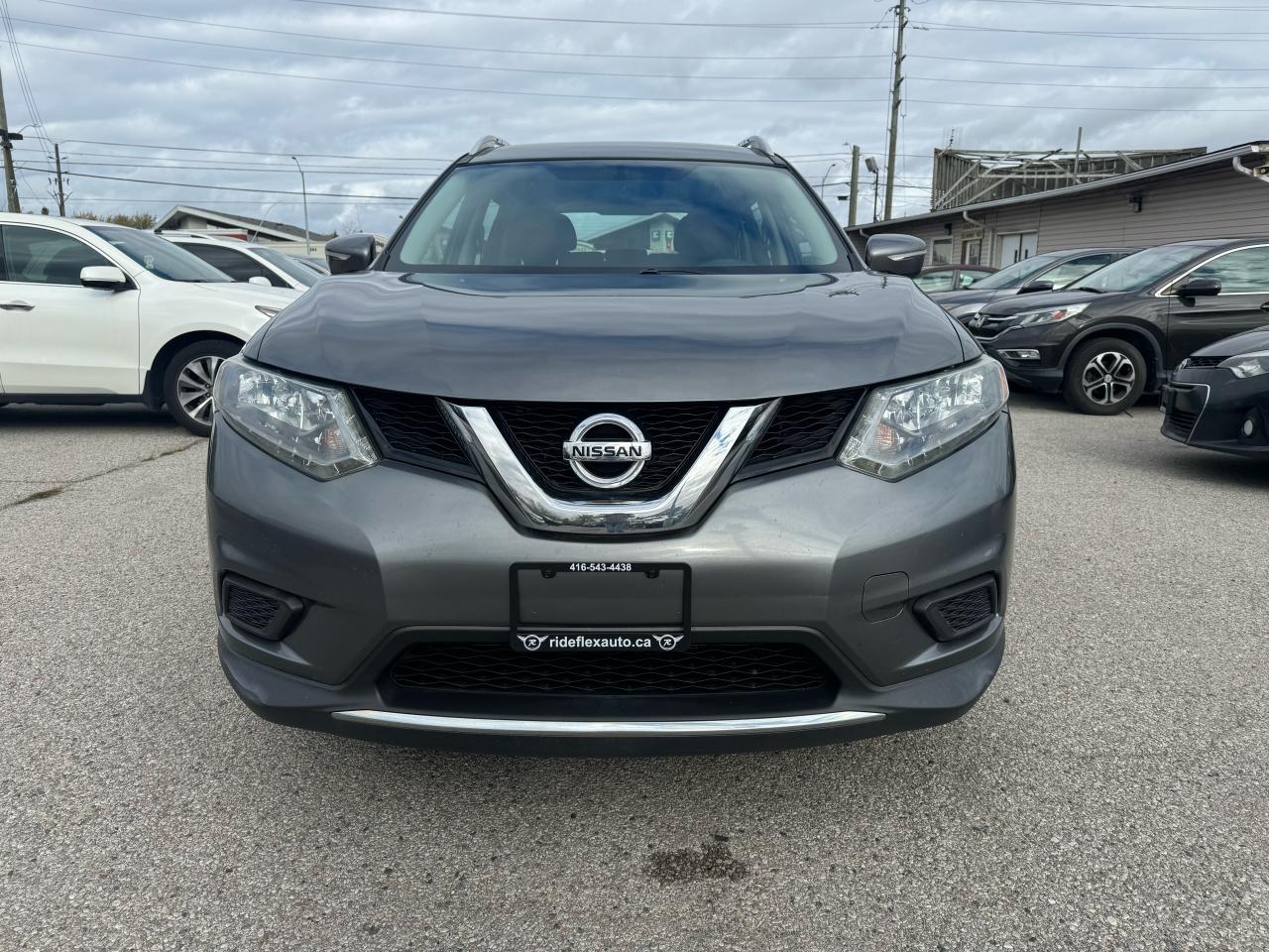 2014 Nissan Rogue S Photo