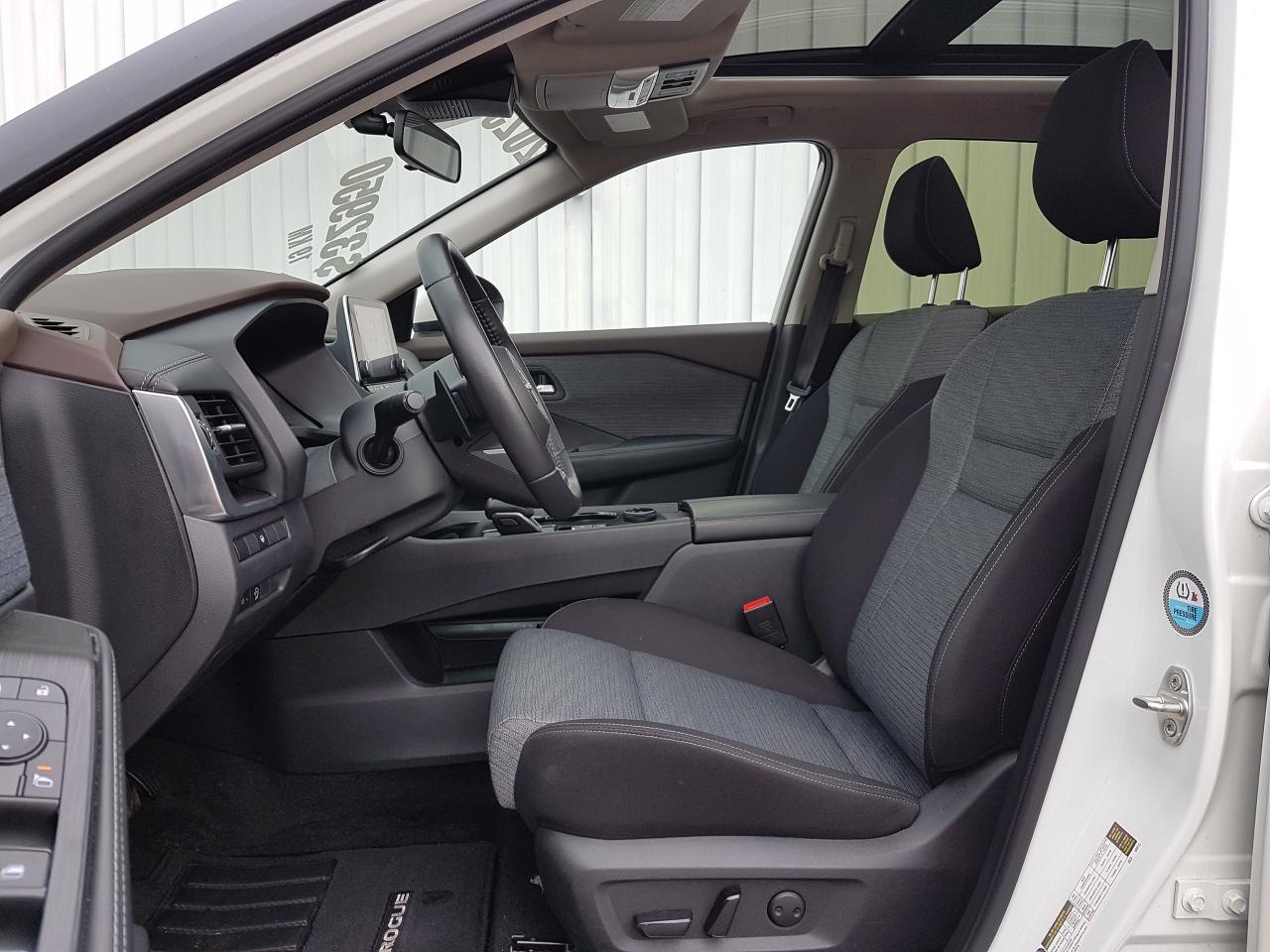 2023 Nissan Rogue SV AWD *SUNROOF* Photo