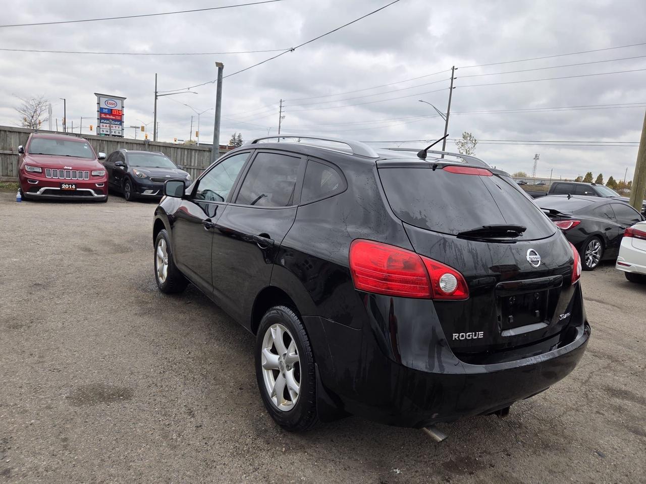 2009 Nissan Rogue SL, AWD, LEATHER, SUNROOF, ALLOYS, AS IS SPECIAL Photo