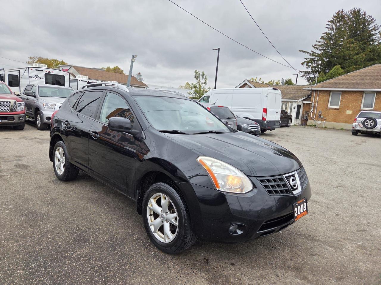 2009 Nissan Rogue SL, AWD, LEATHER, SUNROOF, ALLOYS, AS IS SPECIAL Photo