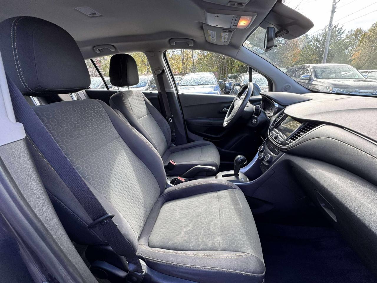 2018 Chevrolet Trax AWD 4dr LS - Photo #10