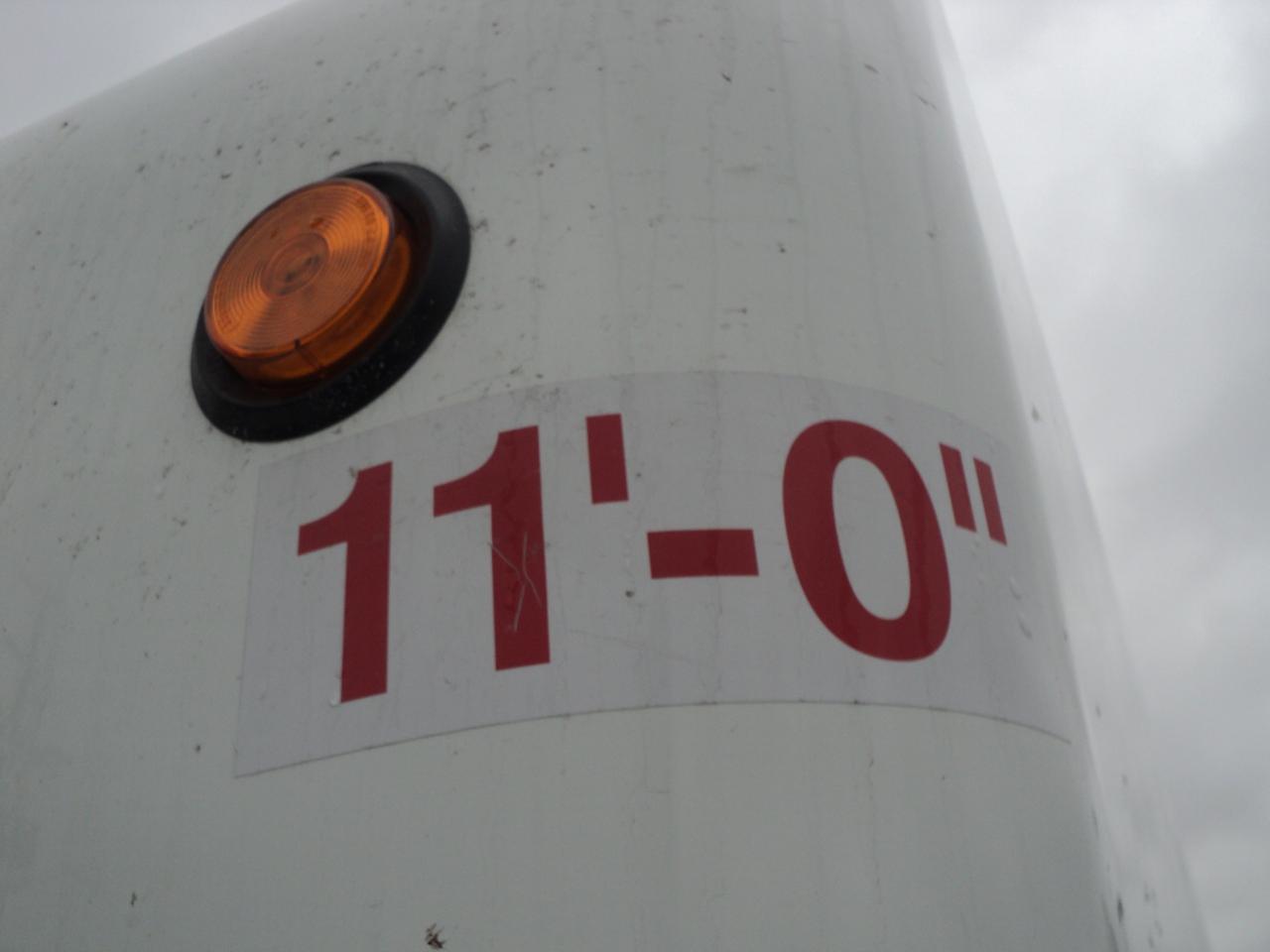 2024 Ford E-Series Cutaway E-450 CubeVan 7.3L8cylGas DRW 176"WB 2500lbs Lift - Photo #23