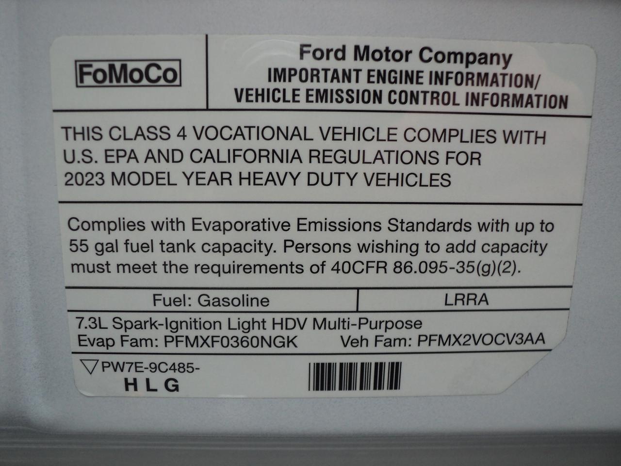 2024 Ford E-Series Cutaway E-450 CubeVan 7.3L8cylGas DRW 176"WB 2500lbs Lift - Photo #35