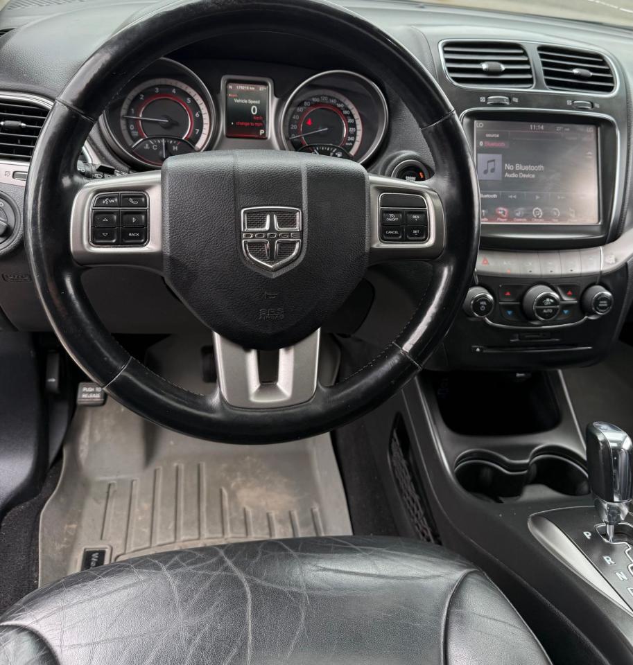 2018 Dodge Journey Crossroad - Photo #11