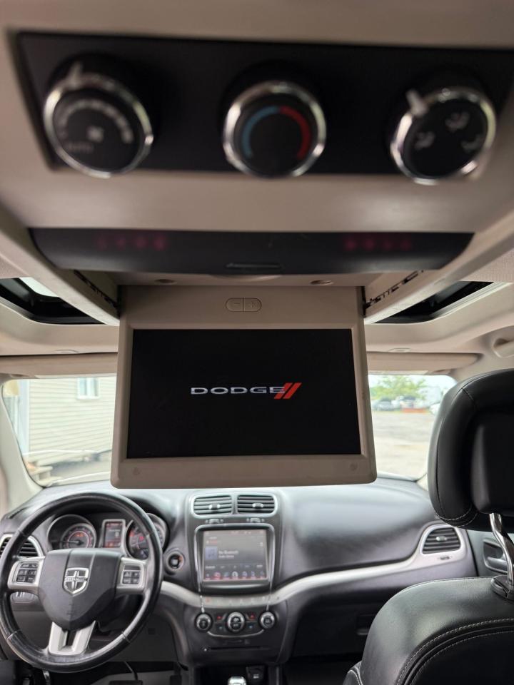 2018 Dodge Journey Crossroad - Photo #20