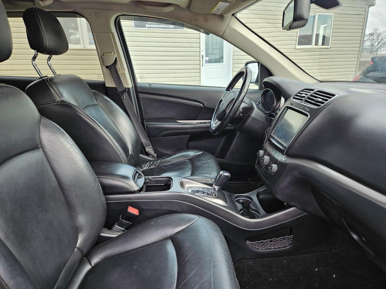 2018 Dodge Journey Crossroad Photo