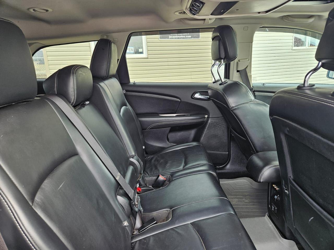 2018 Dodge Journey Crossroad Photo