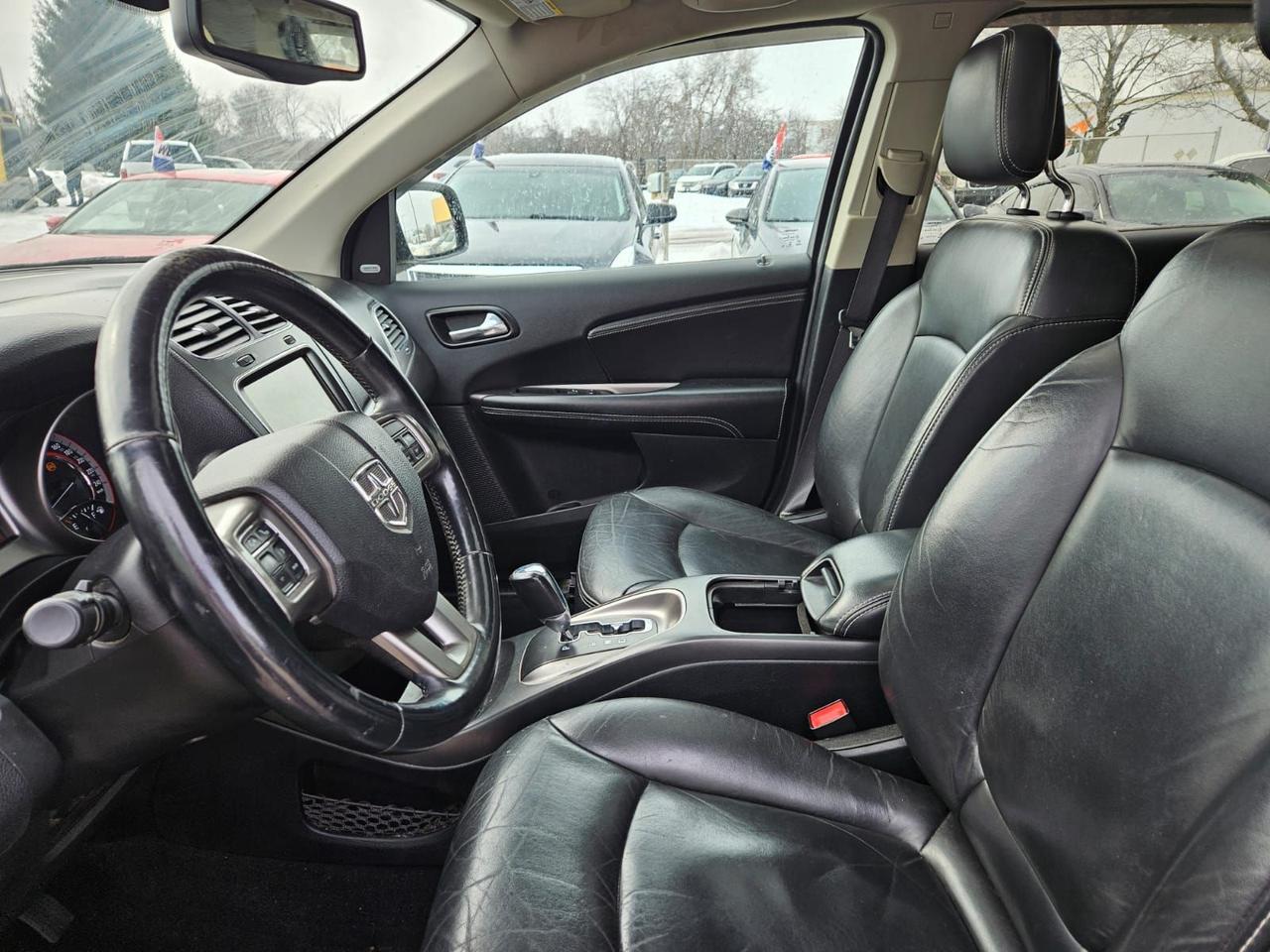 2018 Dodge Journey Crossroad Photo