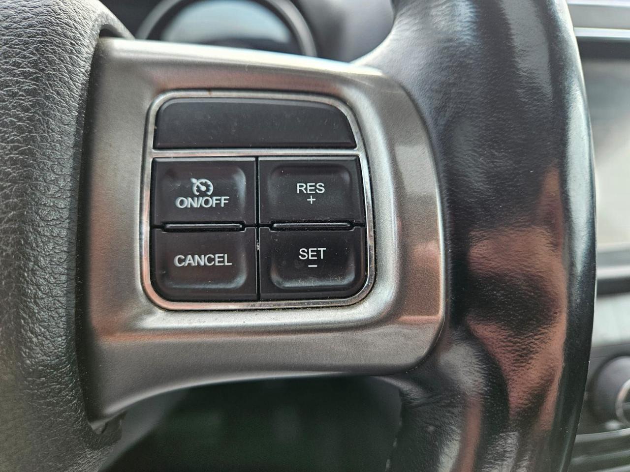 2018 Dodge Journey Crossroad Photo