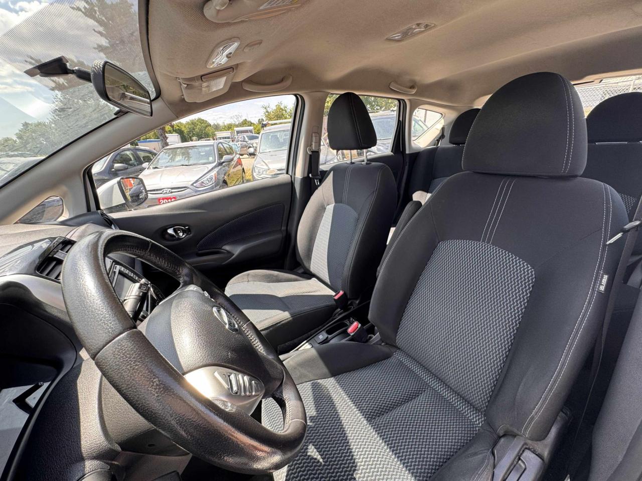 2016 Nissan Versa Note SL - Photo #7