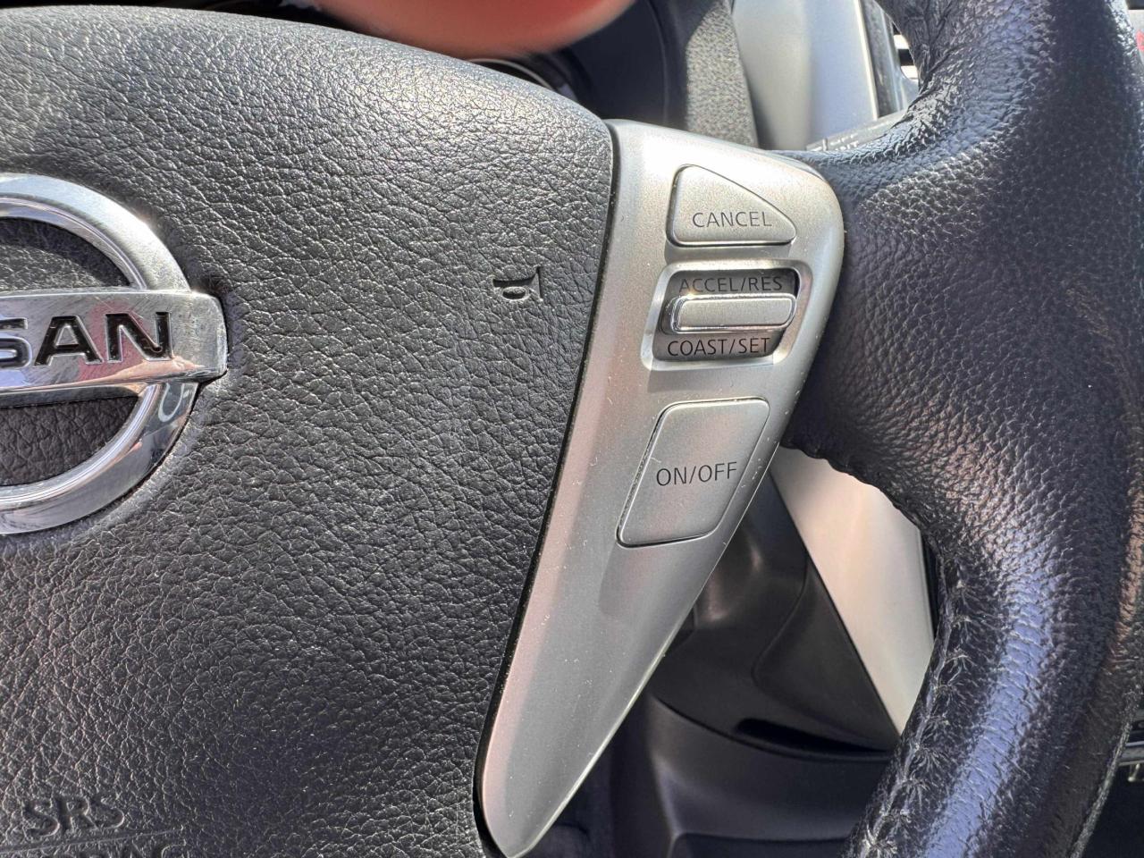 2016 Nissan Versa Note SL - Photo #12