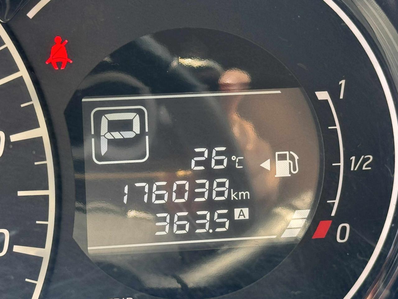 2016 Nissan Versa Note SL - Photo #16