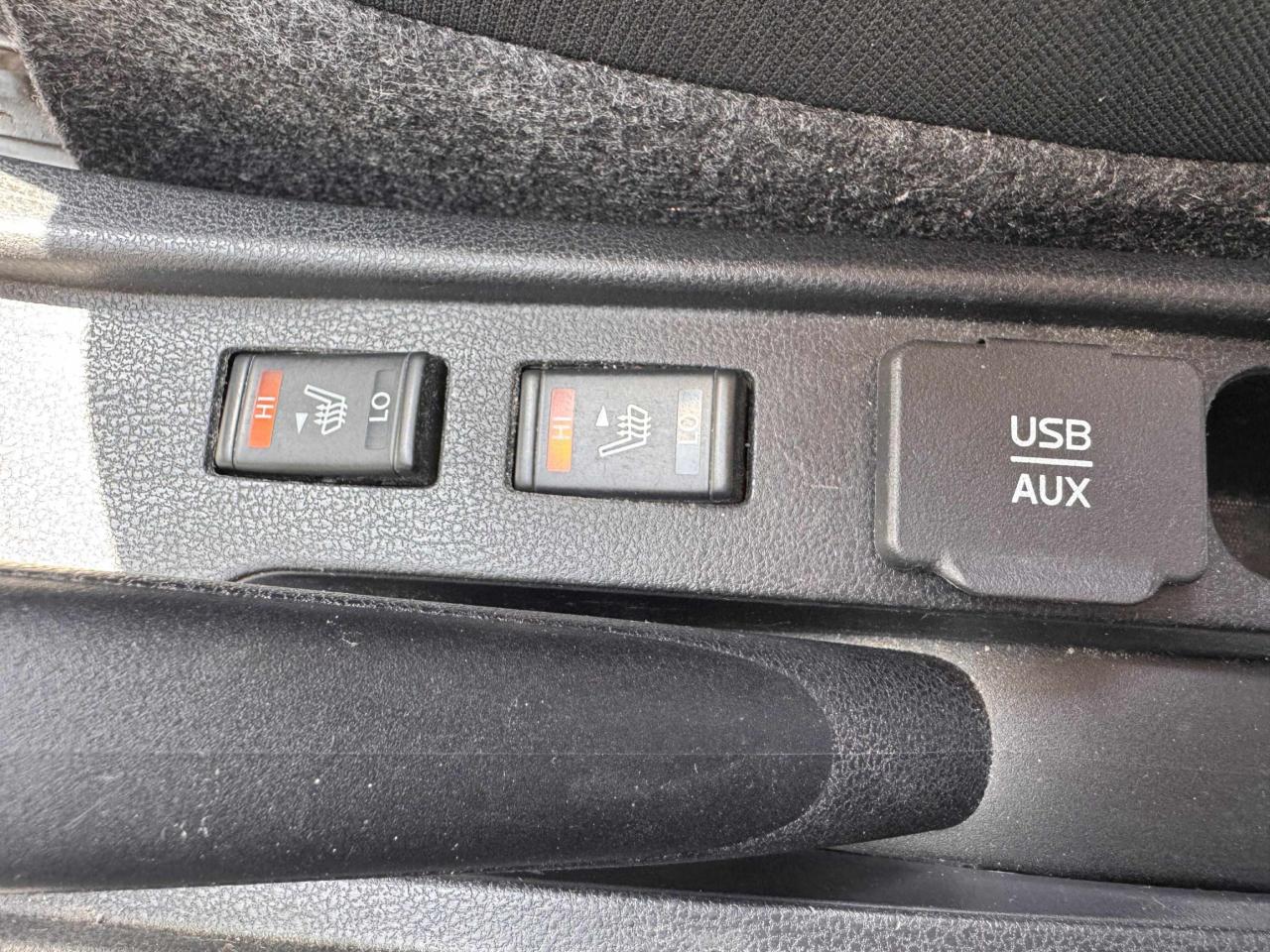 2016 Nissan Versa Note SL - Photo #13